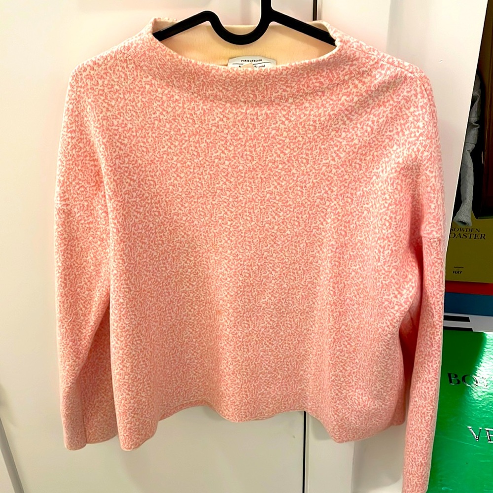 pink sweater